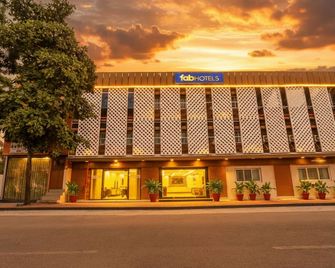 Fabhotel Landmark Residency - Nr Midc Turbhe - Navi Mumbai - Gebouw
