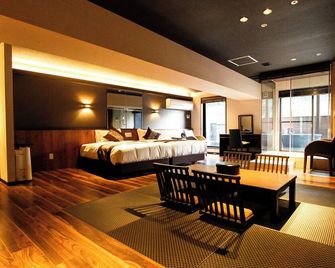Livemax Resort Aki Miyajima - Hatsukaichi