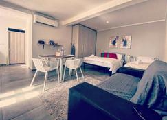 Malta Suites - Haz-Zebbug - Bedroom