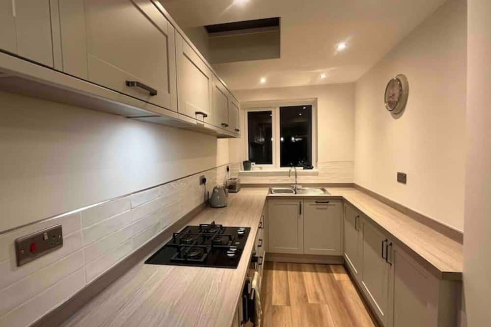 Charming Central Torquay Cottage - טורקי - מטבח