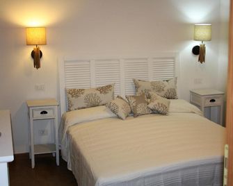 Affittacamere I Gatti delle 5 Terre - La Spezia - Makuuhuone