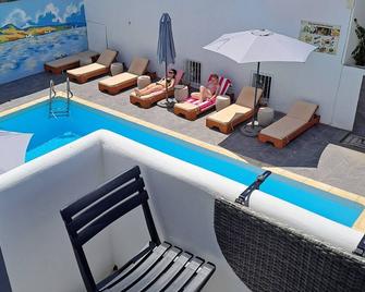 Oceanis Resort - Parikia - Pool