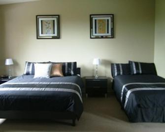 Sacred Mountain Retreat - Coffs Harbour - Bedroom