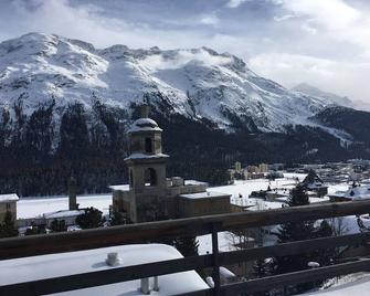 Wonderful 3BDR with fantastic view - St. Moritz - Balkon