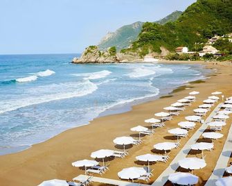 Mathraki Resort - Gouvia - Playa