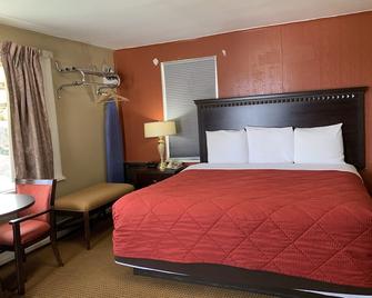 Budget Inn - Belle Vernon - Bedroom