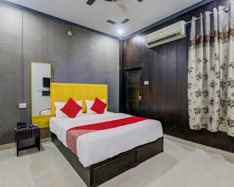 Hotel Ideal Inn - Lucknow - Habitación