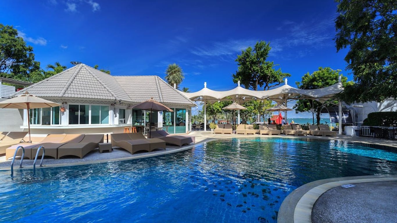 Pattaya Discovery Beach Hotel