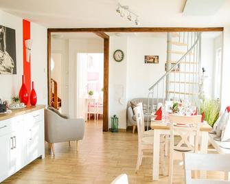 Ferienhaus Zum Schneiderlein - Hayingen - Comedor