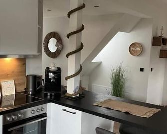 Ferienwohnung-im-Nordseeglueck - Bordelum - Kitchen