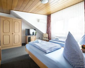 Hotel Zum Eisenhammer - Oberhausen (Nordrhein-Westfalen) - Bedroom