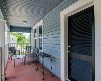 4 Seasons of Winter in Tampa Heights - Unit 3 - Tampa - Balcón