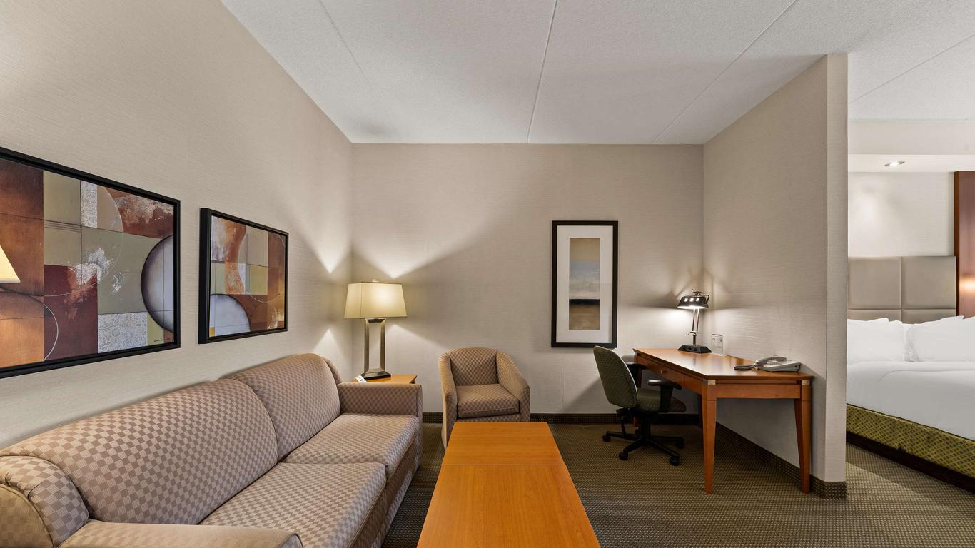 Best Western Plus Orangeville Inn & Suites