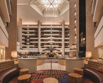 Embassy Suites by Hilton Orlando International Drive ICON Park - אורלנדו - לובי