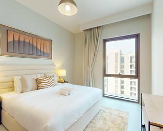 Vida Residences Creek - Colourful One Bedroom - Garhoud - Bedroom