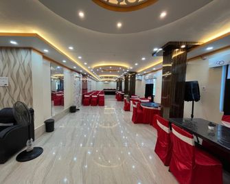 Hotel Anurag Palace - Agartala - Lobby