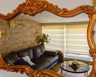 Apartments Kentera Lux - Sveti Stefan - Living room