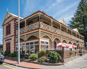 Anchorage Seafront Hotel - Victor Harbor - Gebouw