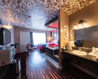 Villager Lodge - Niagara Falls - Habitación