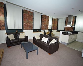 Premier Apartments - Bradford - Living room