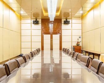 Grand Paragon Hotel - Jakarta - Sala de reuniões