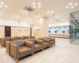 Toyoko Inn Daejeon Government Complex - Daejeon - Лоббі