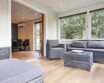 8 Person Holiday Home in Skjern - Skjern - Living room