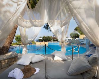 Acrotel Elea Beach - ניקיטי - בריכה
