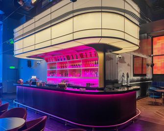 ibis Doha - Doha - Bar