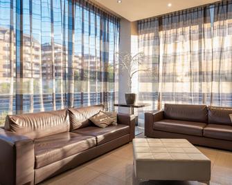 Quality Hotel Green Palace - Monterotondo - Lobby