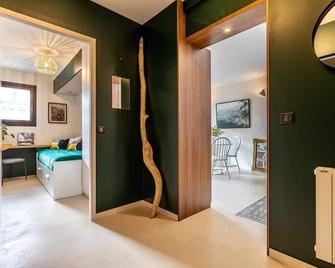 T3 centre proche plage avec parking privatif - Biarritz - Bedroom