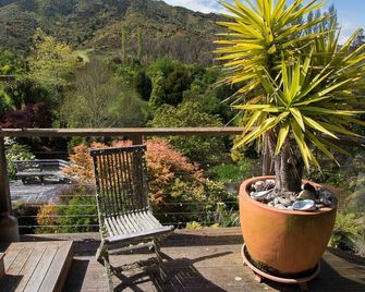 Tasman Hideaway - Marahau Holiday Home - Marahau - Balcón