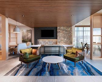 Fairfield Inn & Suites By Marriott Oskaloosa - Oskaloosa - Salónek