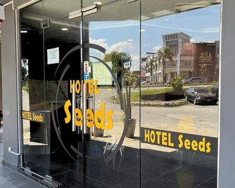 Seeds Hotel Klang Bayu Perdana - Klang