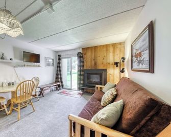 Cozy Mountainside Condo - Waitsfield - Sala de estar