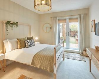 Host & Stay - Retreat By The Sea - Redcar - Slaapkamer