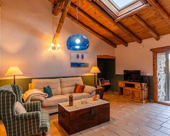 El Cerro - El Cerro I - Navarredonda de Gredos - Living room