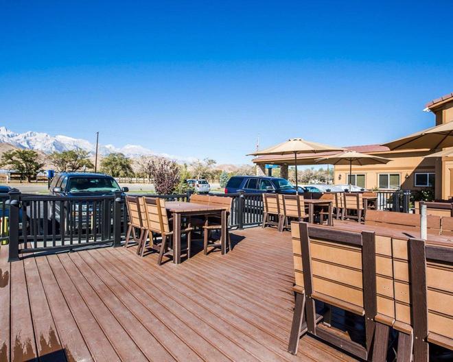 Quality Inn Lone Pine 90 1 7 1 Lone Pine Hotel Deals