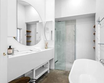 Barra Luxe Beach House - Yaroomba