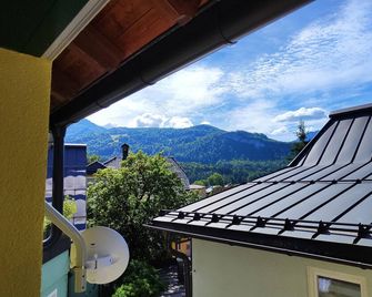 Hostel Bad Goisern - Bad Goisern - Balcón
