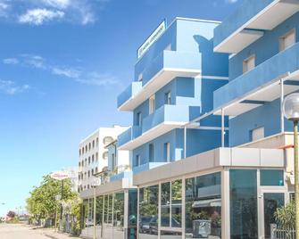 Hotel Leonardo - Cesenatico - Edificio