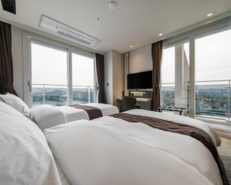 Gloucester Hotel KINTEX - Goyang - Habitación