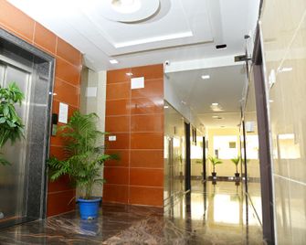 Lakeview Residency - Tada - Lobby