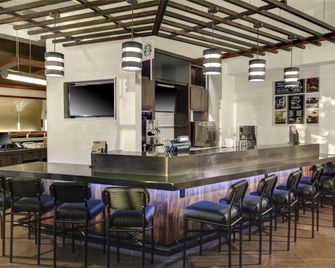 Hyatt Place Atlanta / Norcross / Peachtree - נורקרוס - בר