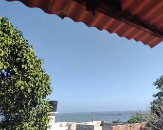 El Hamakero De Conchi-Hostal - Puerto Colombia - Balcón