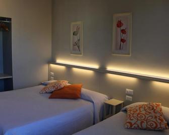 Hotel Delfina - Signa - Bedroom