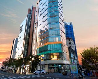 Best Western Haeundae Hotel - Busan - Building