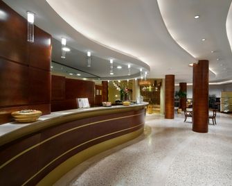 Una Hotels Cusani Milano - Milan - Hall d’entrée
