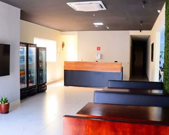 Hotel Fly - Aeroporto Cuiabá - Várzea Grande - Resepsiyon