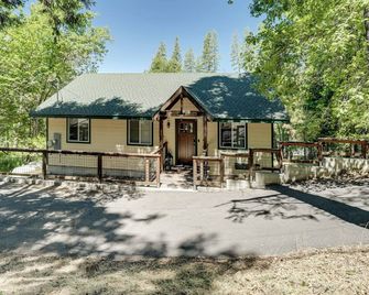 Walk to Dtwn Charming Family Cabin in Twain Harte - Twain Harte - Building